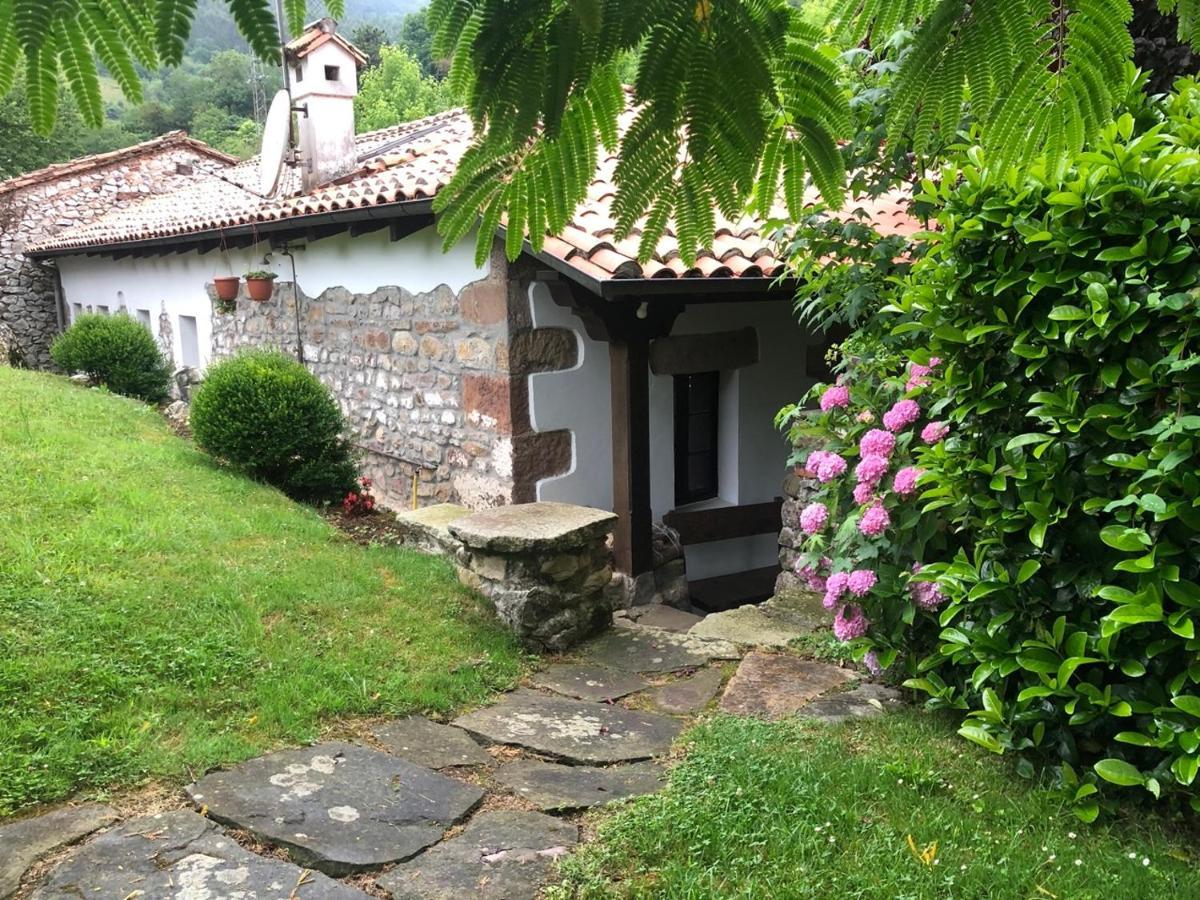 Hdec Hosteria De Castaneda Alojamiento Turistico Puente Viesgo Dış mekan fotoğraf