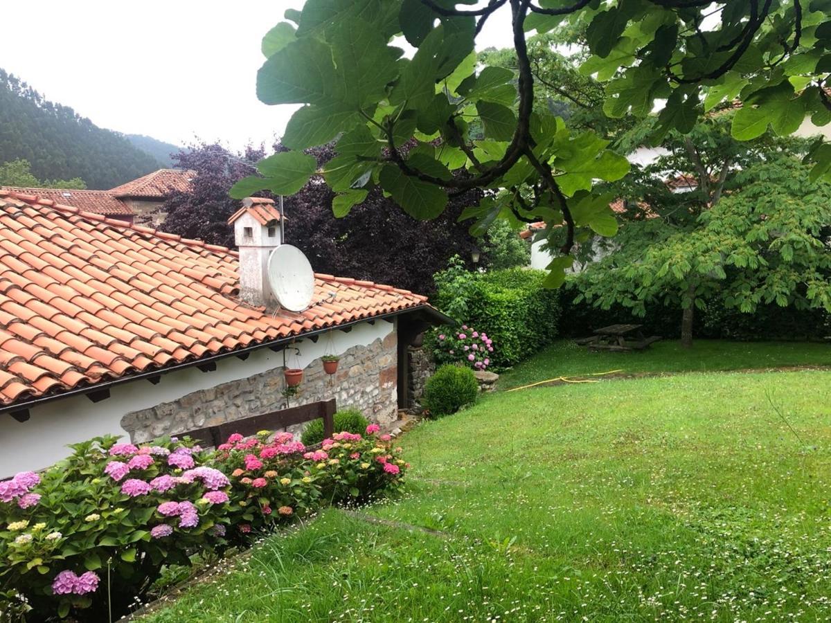 Hdec Hosteria De Castaneda Alojamiento Turistico Puente Viesgo Dış mekan fotoğraf